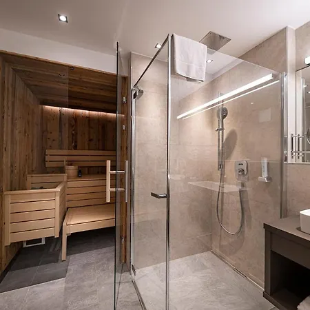 Lakeside Luxury Zell am See