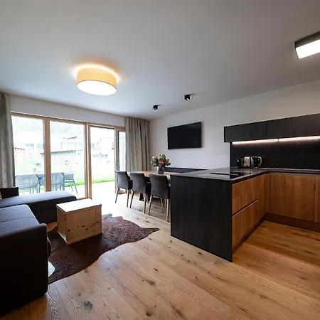 Lakeside Luxury Appartement *