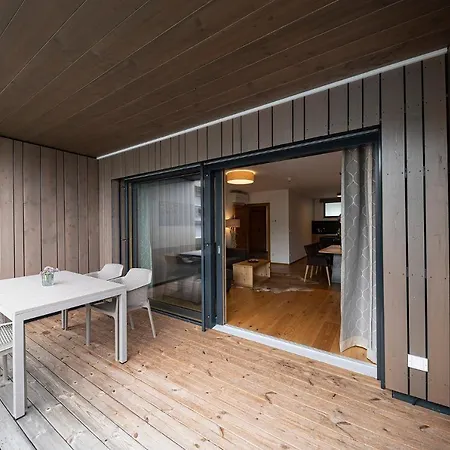 Lakeside Luxury Appartement