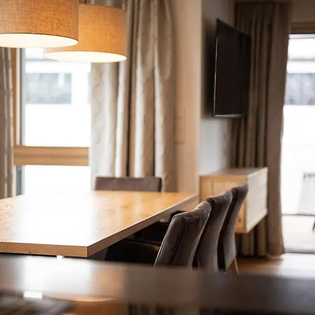 Lakeside Luxury Appartement *