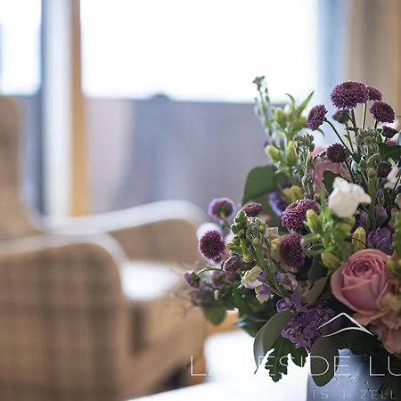 Lakeside Luxury Apartment Zell am See