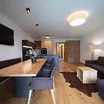 شقة Lakeside Luxury زيل أم سي