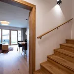 Lakeside Luxury شقة زيل أم سي