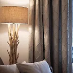 شقة Lakeside Luxury زيل أم سي